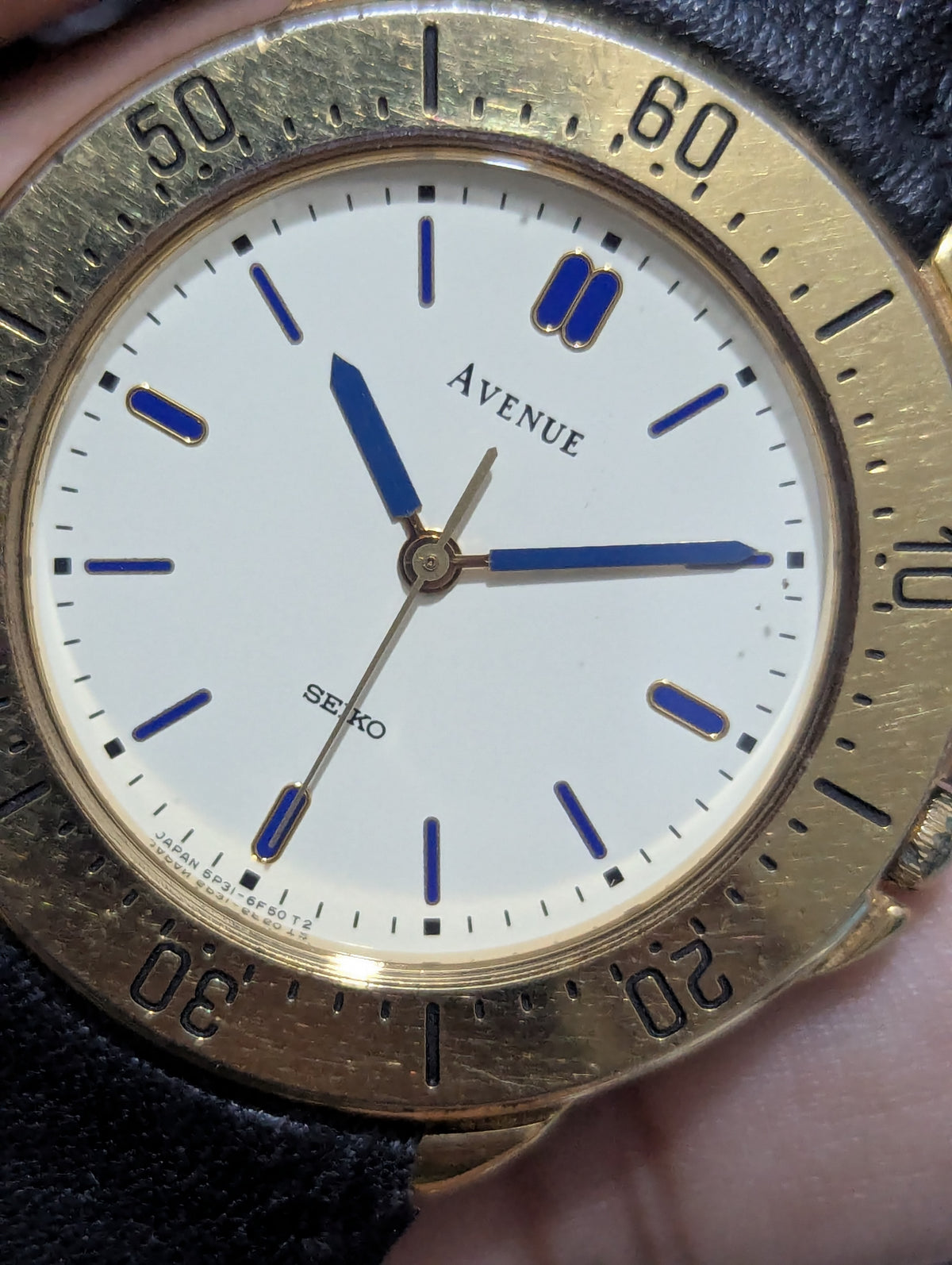 FEB 1990 - Seiko Avenue - Cream Blue Dial - Quartz - 5P31 6D40 - Gold Plated - 36MM - JDM - Working Condition