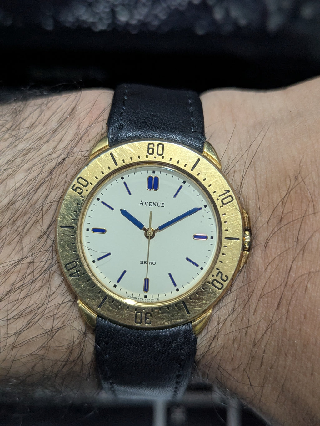 FEB 1990 - Seiko Avenue - Cream Blue Dial - Quartz - 5P31 6D40 - Gold Plated - 36MM - JDM - Working Condition