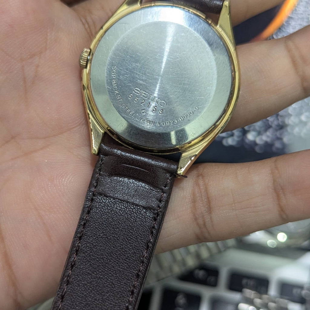 MAY 1975 - Seiko Quartz QZ - 0923 8000 - Gold Tone Dial - Kanji/Eng 📅 - Working Condition - Serviced/Polished